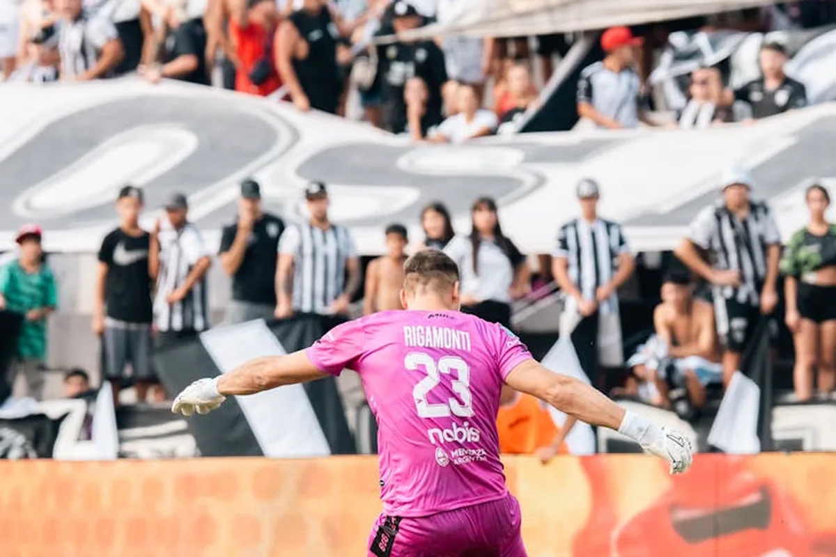 Arsenal Counter Attacking Strategies 2024