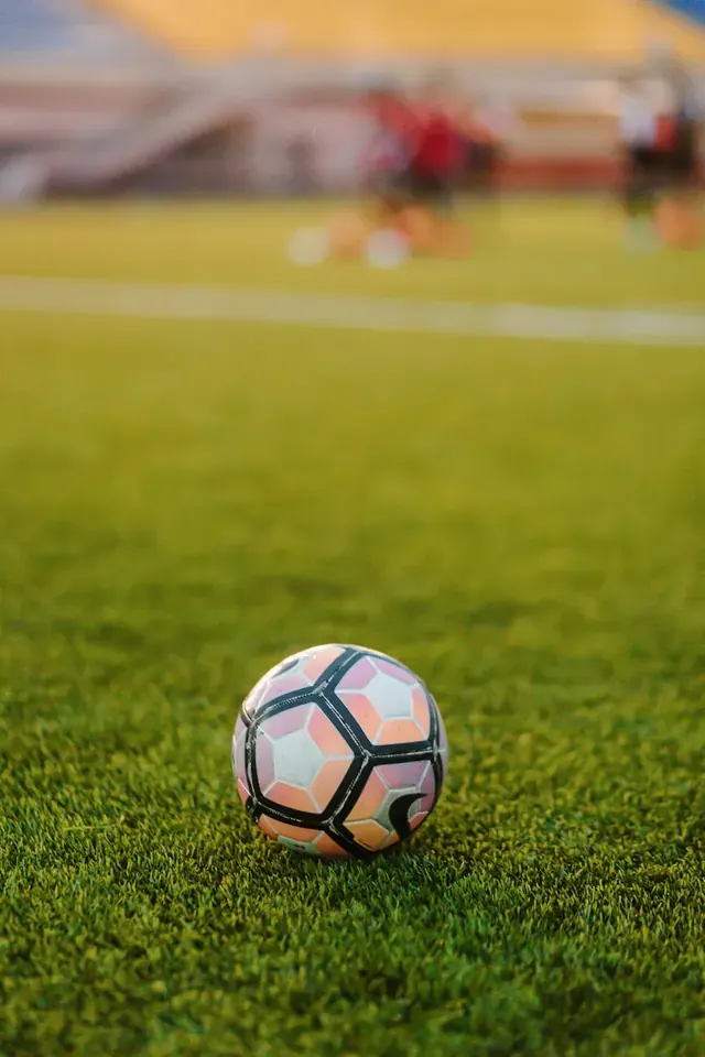 Premier League Battles: A Mix of Home and Away Tests